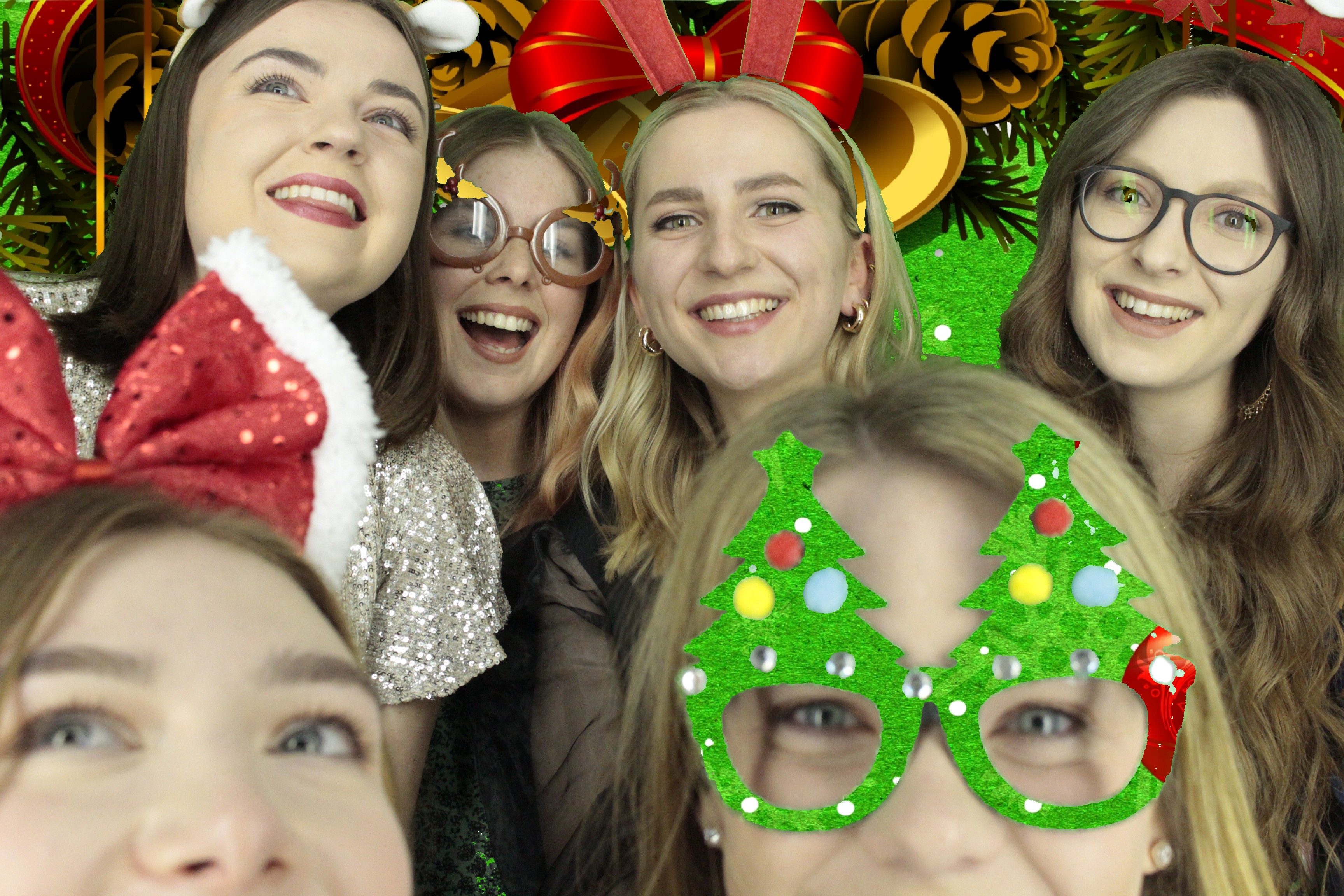 Waitrose Christmas Party 2019 | View more photos from the event at gallery.myphotoboothexperience.co.uk/u/MyPhotoBoothExperienceLtd/Waitrose-Christmas-Party-2019